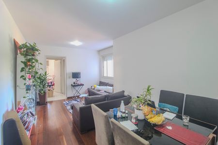 Apartamento à venda com 76m², 2 quartos e 1 vaga Apartamento à venda com 76m², 2 quartos e 1 vagaSala