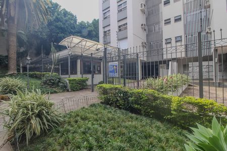 Apartamento à venda com 76m², 2 quartos e 1 vaga Apartamento à venda com 76m², 2 quartos e 1 vagaPlaca