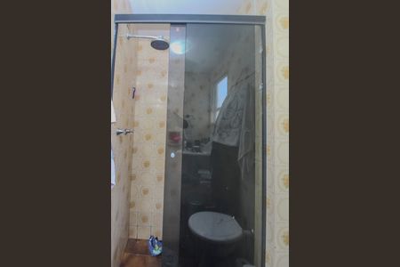 Apartamento à venda com 76m², 2 quartos e 1 vaga Apartamento à venda com 76m², 2 quartos e 1 vagaBanheiro
