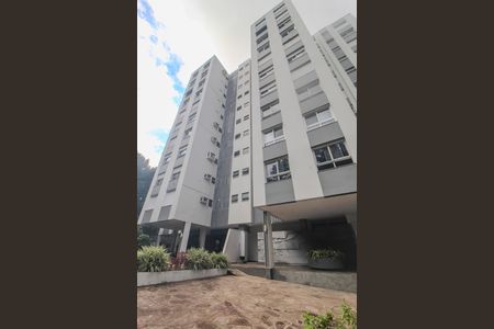 Apartamento à venda com 76m², 2 quartos e 1 vaga Apartamento à venda com 76m², 2 quartos e 1 vagaFachada