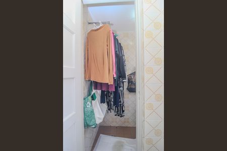 Apartamento à venda com 76m², 2 quartos e 1 vaga Apartamento à venda com 76m², 2 quartos e 1 vagaBanheiro 2