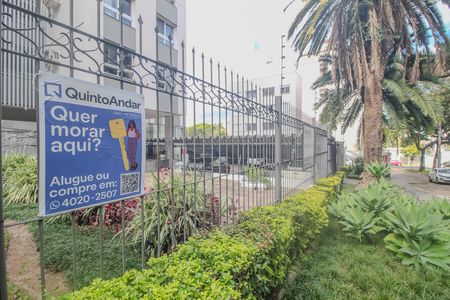 Apartamento à venda com 76m², 2 quartos e 1 vaga Apartamento à venda com 76m², 2 quartos e 1 vagaPlaca
