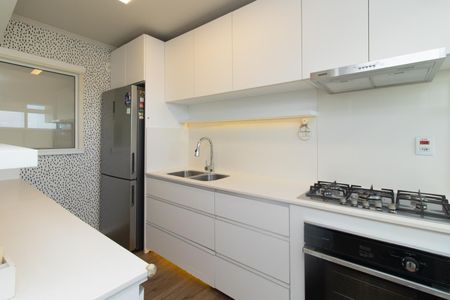 Apartamento à venda com 172m², 3 quartos e 2 vagasCozinha e Área de Serviço