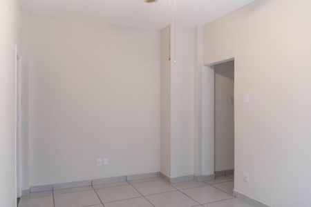 Apartamento para alugar com 45m², 1 quarto e sem vaga Apartamento para alugar com 45m², 1 quarto e sem vagaSala