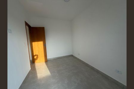Quarto 1 de apartamento para alugar com 2 quartos, 85m² em Jardim Caguassu, São Paulo