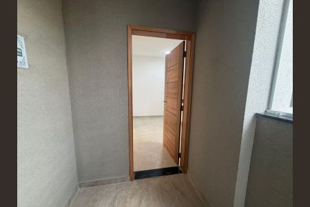 Apartamento para alugar com 85m², 2 quartos e sem vaga Apartamento para alugar com 85m², 2 quartos e sem vagaPorta de entrada