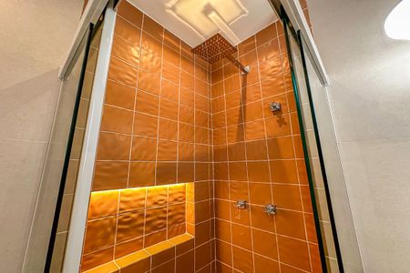 Apartamento à venda com 110m², 3 quartos e 1 vaga Apartamento à venda com 110m², 3 quartos e 1 vagaBanheiro da Suíte