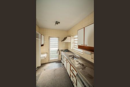 Casa para alugar com 145m², 3 quartos e 3 vagas Casa para alugar com 145m², 3 quartos e 3 vagasCozinha
