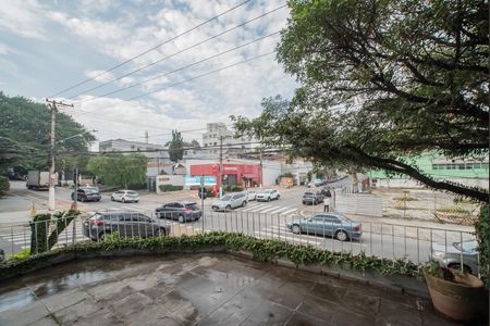 Casa para alugar com 145m², 3 quartos e 3 vagas Casa para alugar com 145m², 3 quartos e 3 vagasVista da Varanda