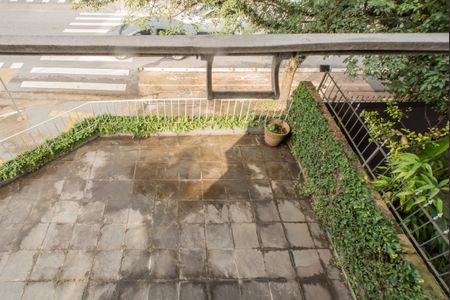 Casa para alugar com 145m², 3 quartos e 3 vagas Casa para alugar com 145m², 3 quartos e 3 vagasVista do Quarto 2