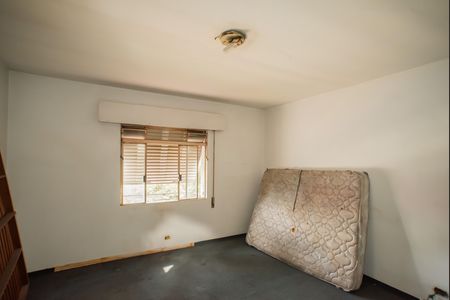 Casa para alugar com 145m², 3 quartos e 3 vagas Casa para alugar com 145m², 3 quartos e 3 vagasQuarto 2