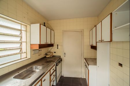 Casa para alugar com 145m², 3 quartos e 3 vagas Casa para alugar com 145m², 3 quartos e 3 vagasCozinha