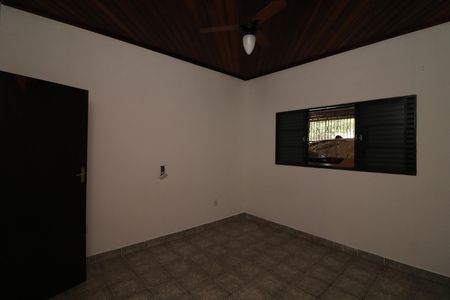 Casa para alugar com 43m², 1 quarto e 1 vagaQuarto