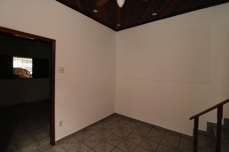 Sala de casa para alugar com 1 quarto, 43m² em Vila Cunha Bueno, São Paulo