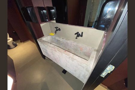 Apartamento para alugar com 280m², 3 quartos e sem vaga Apartamento para alugar com 280m², 3 quartos e sem vagaLavabo