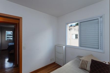 Apartamento à venda com 167m², 2 quartos e 3 vagas Apartamento à venda com 167m², 2 quartos e 3 vagasQuarto 2