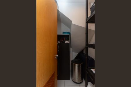 Apartamento à venda com 167m², 2 quartos e 3 vagas Apartamento à venda com 167m², 2 quartos e 3 vagasÁrea de Serviço