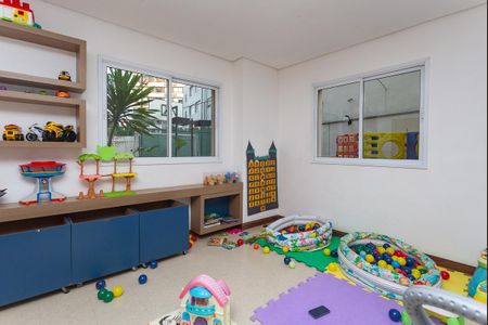 Apartamento à venda com 167m², 2 quartos e 3 vagas Apartamento à venda com 167m², 2 quartos e 3 vagasÁrea Comum