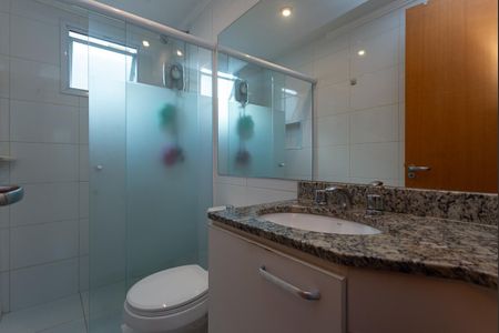 Apartamento à venda com 167m², 2 quartos e 3 vagas Apartamento à venda com 167m², 2 quartos e 3 vagasBanheiro da Suíte