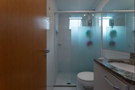 Apartamento à venda com 167m², 2 quartos e 3 vagas Apartamento à venda com 167m², 2 quartos e 3 vagasBanheiro da Suíte