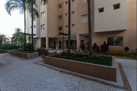 Apartamento à venda com 167m², 2 quartos e 3 vagas Apartamento à venda com 167m², 2 quartos e 3 vagasÁrea Comum