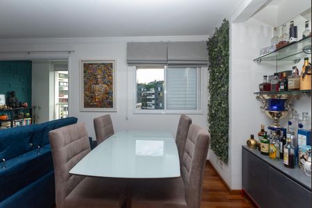 Apartamento à venda com 167m², 2 quartos e 3 vagas Apartamento à venda com 167m², 2 quartos e 3 vagasSala