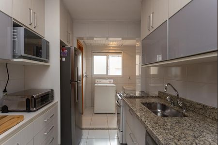 Apartamento à venda com 167m², 2 quartos e 3 vagas Apartamento à venda com 167m², 2 quartos e 3 vagasCozinha