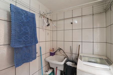 Apartamento à venda com 53m², 2 quartos e 1 vaga Apartamento à venda com 53m², 2 quartos e 1 vagaCozinha e Área de Serviço