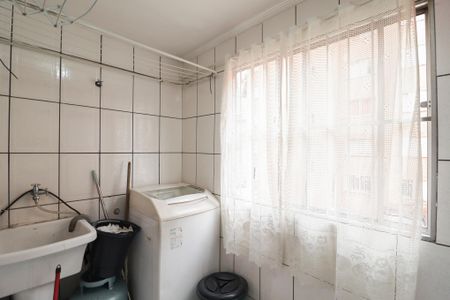 Apartamento à venda com 53m², 2 quartos e 1 vaga Apartamento à venda com 53m², 2 quartos e 1 vagaCozinha e Área de Serviço
