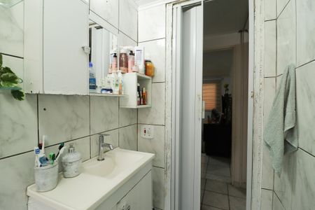 Apartamento à venda com 53m², 2 quartos e 1 vaga Apartamento à venda com 53m², 2 quartos e 1 vagaBanheiro