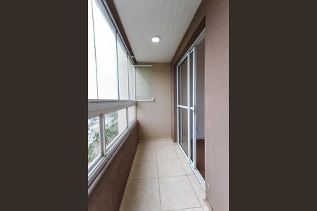 varanda de apartamento para alugar com 2 quartos, 46m² em Parque Assuncao, Taboão da Serra