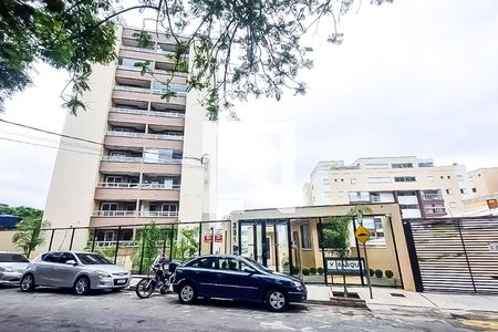 Apartamento para alugar com 46m², 2 quartos e 1 vaga Apartamento para alugar com 46m², 2 quartos e 1 vagaFachada