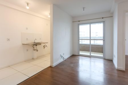 Sala  de apartamento para alugar com 2 quartos, 46m² em Parque Assuncao, Taboão da Serra