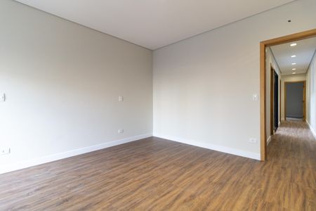 Casa à venda com 127m², 3 quartos e 2 vagas Casa à venda com 127m², 3 quartos e 2 vagasSuíte