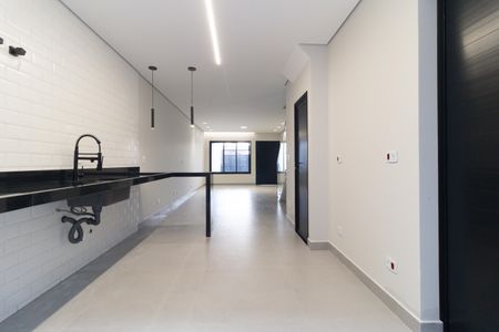 Casa à venda com 127m², 3 quartos e 2 vagas Casa à venda com 127m², 3 quartos e 2 vagasCozinha