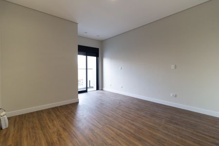 Casa à venda com 127m², 3 quartos e 2 vagas Casa à venda com 127m², 3 quartos e 2 vagasSuíte