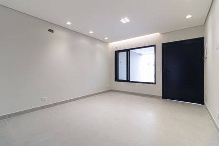 Casa à venda com 127m², 3 quartos e 2 vagas Casa à venda com 127m², 3 quartos e 2 vagasSala