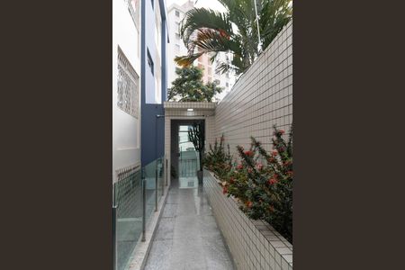 Apartamento para alugar com 83m², 2 quartos e 1 vaga