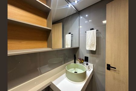 Apartamento para alugar com 55m², 2 quartos e 1 vaga Apartamento para alugar com 55m², 2 quartos e 1 vagaBanheiro