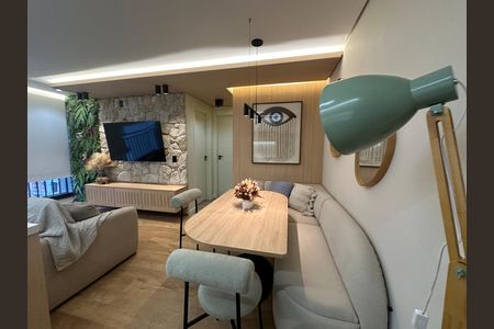Apartamento para alugar com 55m², 2 quartos e 1 vaga Apartamento para alugar com 55m², 2 quartos e 1 vagaSala