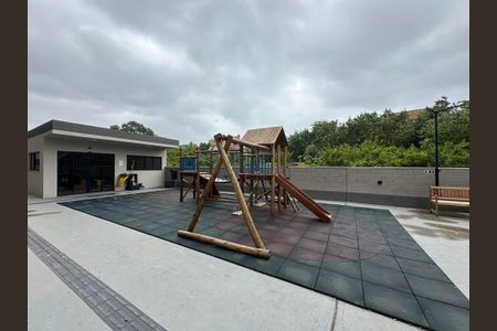 Apartamento para alugar com 55m², 2 quartos e 1 vaga Apartamento para alugar com 55m², 2 quartos e 1 vagaÁrea comum - Playground