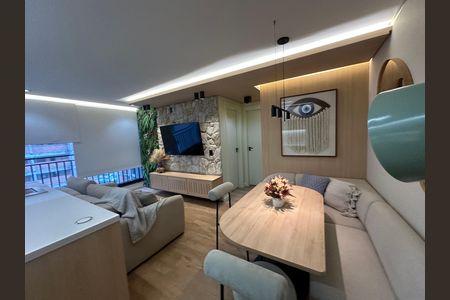 Apartamento para alugar com 55m², 2 quartos e 1 vaga Apartamento para alugar com 55m², 2 quartos e 1 vagaSala