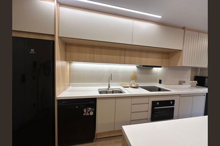 Apartamento para alugar com 55m², 2 quartos e 1 vaga Apartamento para alugar com 55m², 2 quartos e 1 vagaCozinha