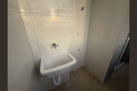 Apartamento para alugar com 64m², 2 quartos e sem vaga Apartamento para alugar com 64m², 2 quartos e sem vagaÁrea de serviço