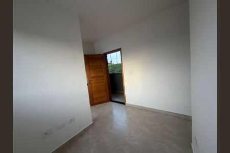 Sala de apartamento para alugar com 2 quartos, 64m² em Jardim Caguassu, São Paulo
