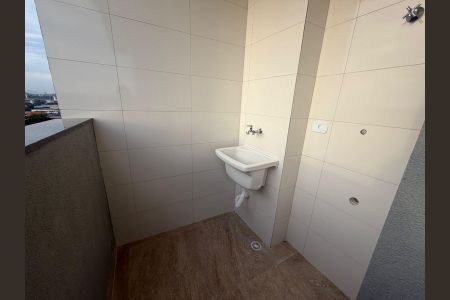 Apartamento para alugar com 64m², 2 quartos e sem vaga Apartamento para alugar com 64m², 2 quartos e sem vagaÁrea de serviço