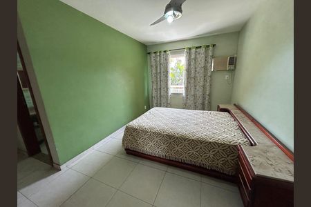 Casa à venda com 200m², 4 quartos e 3 vagasQuarto 4 - Suíte
