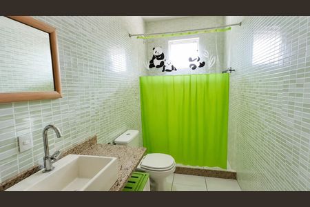 Casa à venda com 200m², 4 quartos e 3 vagas Casa à venda com 200m², 4 quartos e 3 vagasBanheiro da Suíte