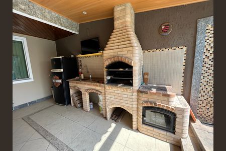 Casa à venda com 200m², 4 quartos e 3 vagasEspaço Gourmet