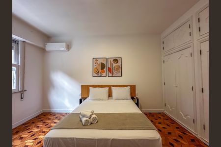 Apartamento à venda com 191m², 4 quartos e 1 vaga
